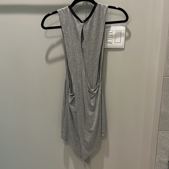 Bishop + Young Sleeveless Tank Top - Picture 4 of 4